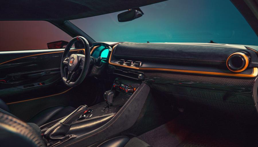 Интерьер Nissan GT-R50 Concept 2018 года  (фото 31 из 39)